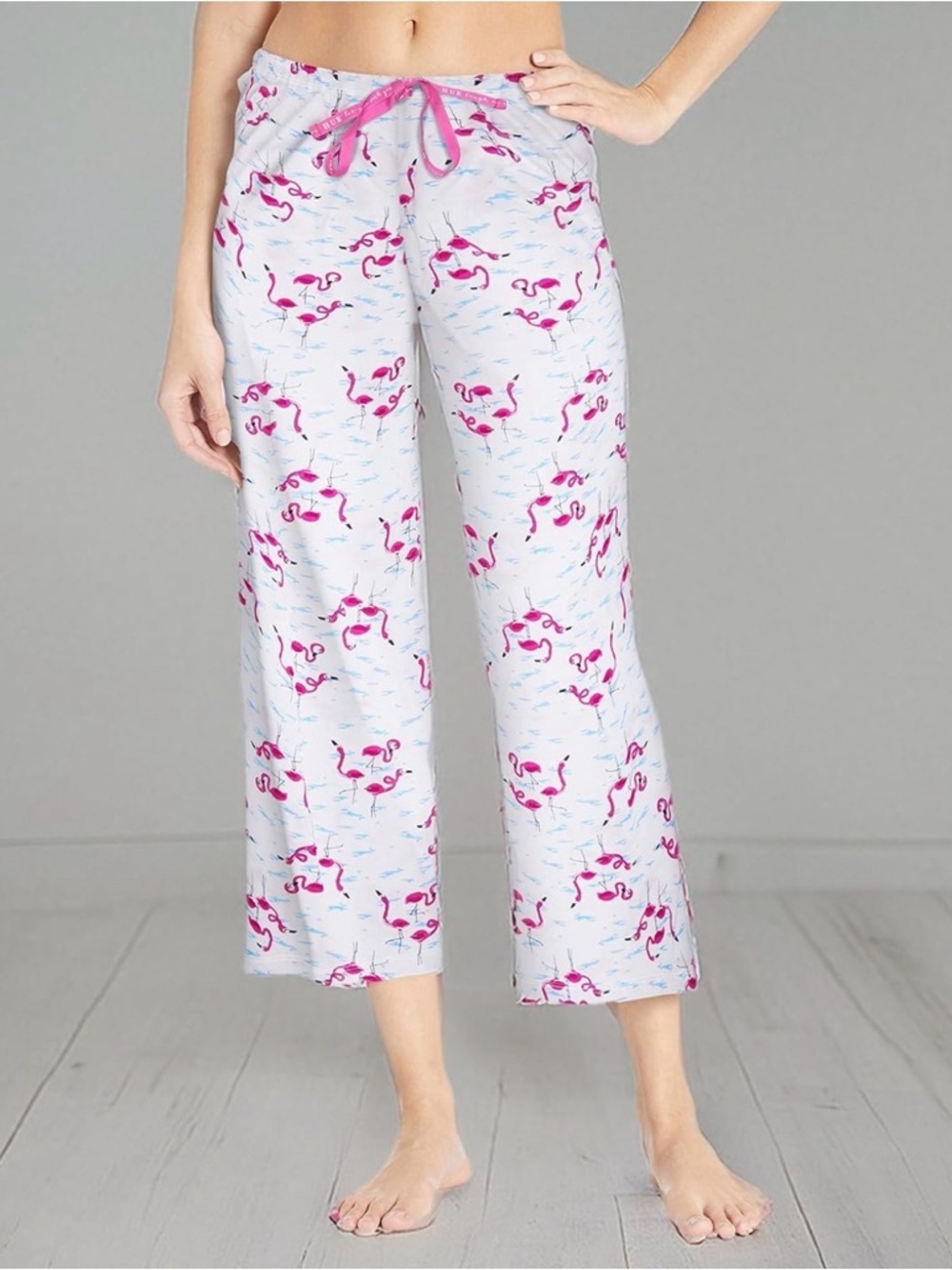 NWT HUE Women’s Printed Knit Long Pajama Sleep Pant White w Pink Flamingos